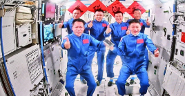 La nueva tripulación remplazará al equipo de la misión Shenzhou-17, que despegó hacia el espacio en octubre pasado.