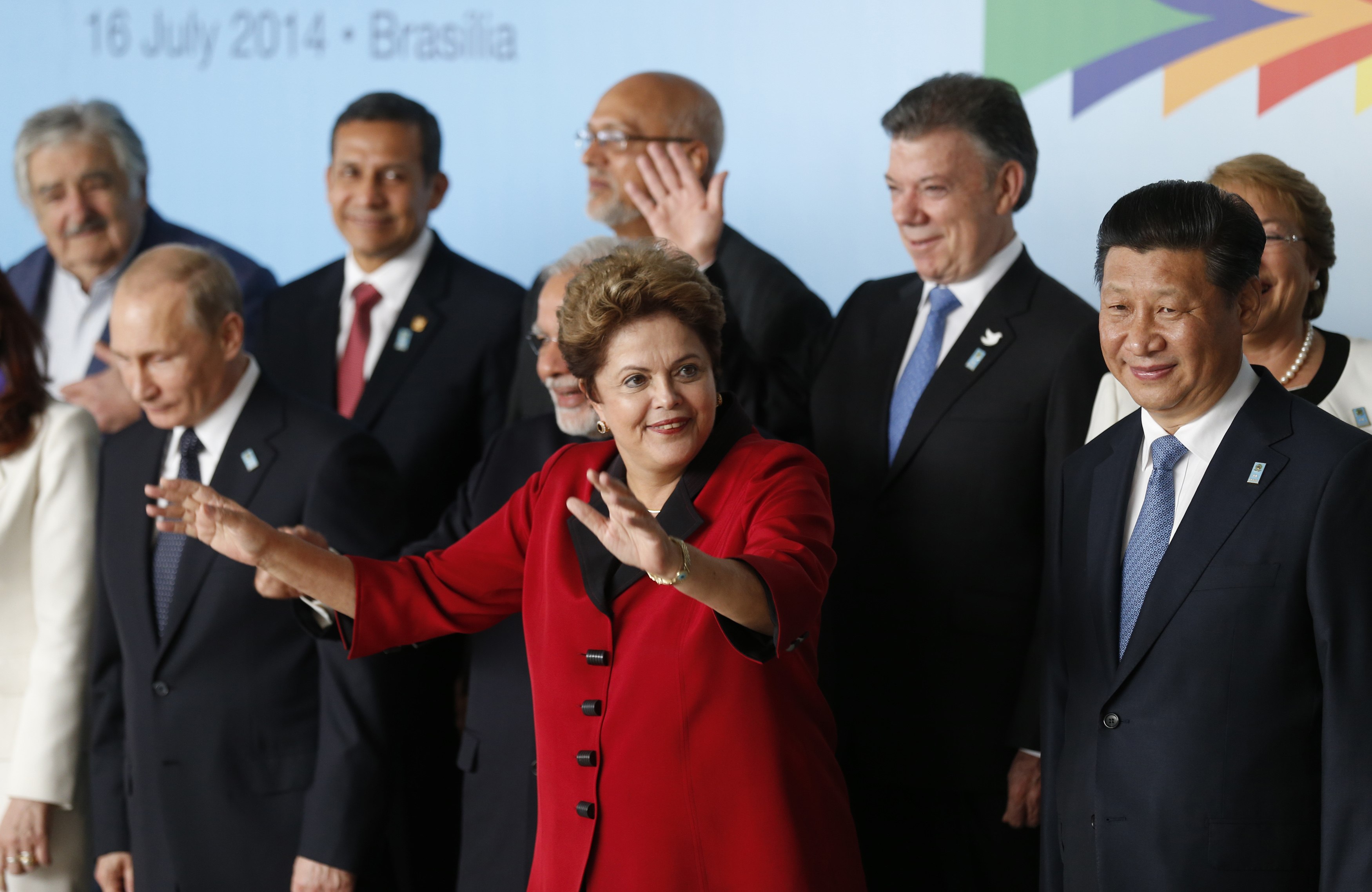 Mandatarios durante la VI Cumbre de los BRICS