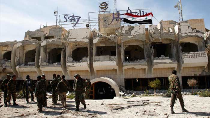 Expertos denuncian que el Estado Islámico de Irak y Levante intenta apoderarse de los campos de gas en Homs (Reuters)