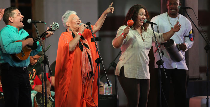 La música no faltó en la celebración de los 60 años de Chávez. (Foto: AVN) 