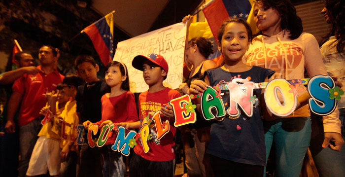 El pueblo venezolano celebra los 60 años del líder de la Revolución Bolivariana, Hugo Chávez. (Foto: AVN)