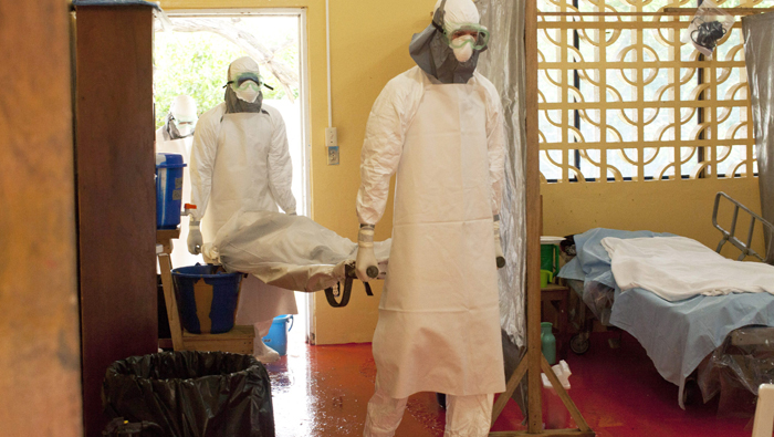 El ébola ya ha cobrado la vida de más de 800 personas en África Occidental. (EFE)