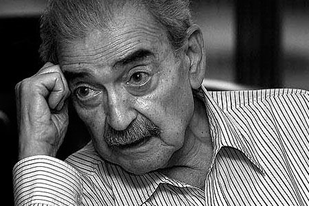 Durante este encuentro de poesía en Ecuador se premiará al escritor argentino Juan Gelman. (Foto: Archivo)