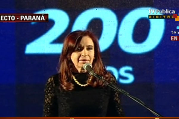 Presidenta de Argentina, Cristina Fernández, instó a los gobernantes a trabajar por el pueblo (Foto: teleSUR)