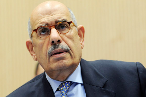 Exvicepresidente de Egipto, Mohamed El Baradei, fue acusado de traición a la confianza por lo que en septiembre pasará a órden de los tribunales de ese país (Foto: Archivo)