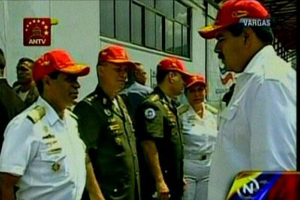Maduro recibió a la delegación del buque misilístico Moscú. (Foto: VTV)