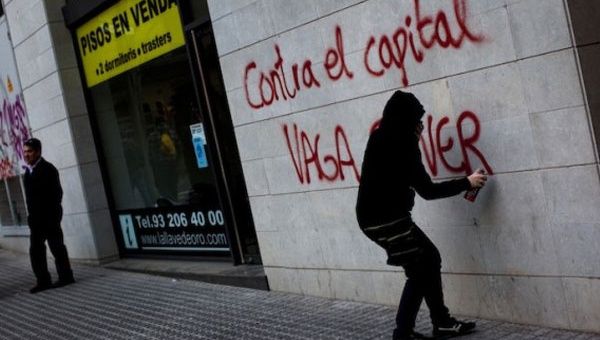 Deuda en España aumentó a un ritmo de 210 millones de euros al día en 2013. (Foto: cubadebate.cu) 