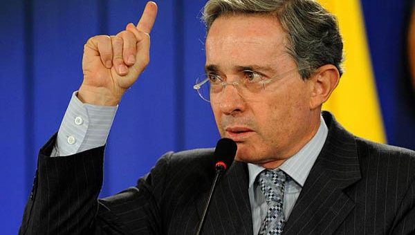 El expresidente de Colombia, Álvaro Uribe, señaló que está dispuesto a que se reduzcan las penas pero que no haya impunidad. (Foto: Archivo)