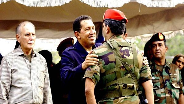 La Brigada de Maracay fue el epicentro del movimiento que logró el rescate de Hugo Chávez en La Orchila y su traslado hasta el Palacio de Miraflores. (Foto: Archivo)