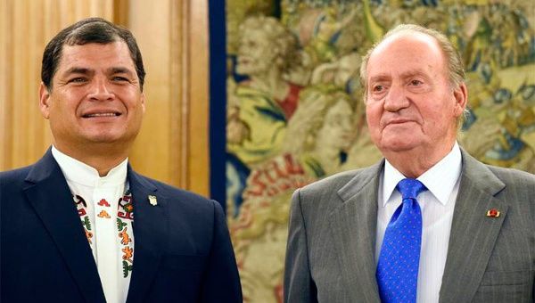 Presidente Rafael Correa, le deseó "mucha suerte" al rey Juan Carlos I en su decisión de abdicar. (Foto: Archivo)