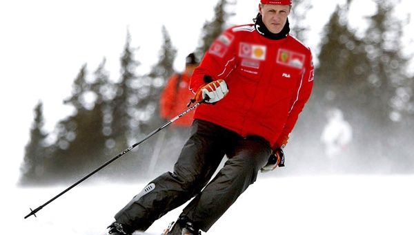 Schumacher sufrió un accidente de esquí en una pista no balizada en los Alpes franceses (Foto: Archivo)