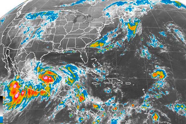 Los ondas tropicales número 8 y 9 avanzan hacia las costas mexicanas con inestabilidad (Foto:Archivo)