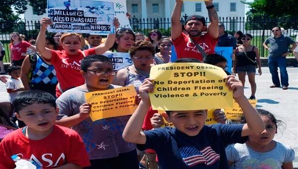 Miles de niños centroamerricanos indocumentados en EE.UU. esperan por beneficios legales (Foto:EFE)