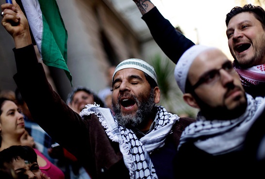 Palestinos desean que Israel reconozca y respete su soberanía. (EFE)