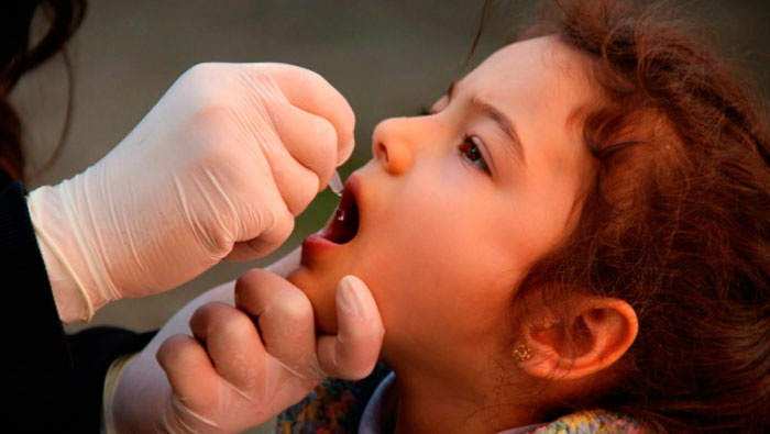 OMS y Unicef vacunan contra la polio a 3,7 millones niños en Irak (Foto: loiolaxxi.wordpress.com)