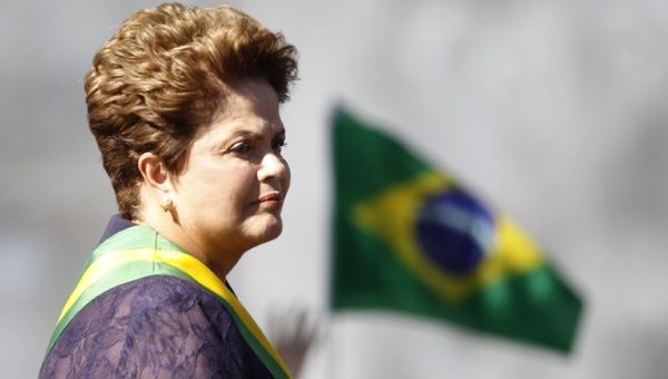 Rousseff recibió respaldo de 54 rectores universitarios. (Foto: EFE)