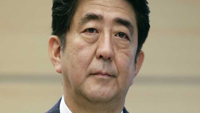 El Primer Ministro de Japón, Shinzo Abe, anunciará las nuevas sanciones contra el Kremlin este viernes (huffingtonpost)