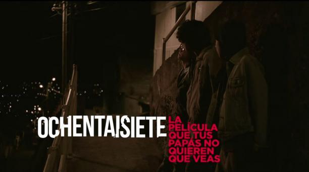 La película ecuatoriana ‘Ochentaisiete’, cuenta una historia y dos épocas. (foto: El Comercio)