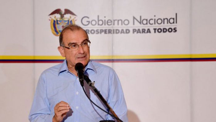 Fiscalía investigará posibles 'chuzadas' a delegado en las mesas de paz en La Habana