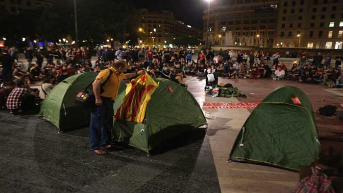 Los catalanes han realizado varias protestas en demanda de la consulta independentista (Foto: EFE)