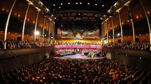Vista general del Concert Hall de Estocolmo, donde se lleva a cabo la entrega de premios. (Foto: AP)