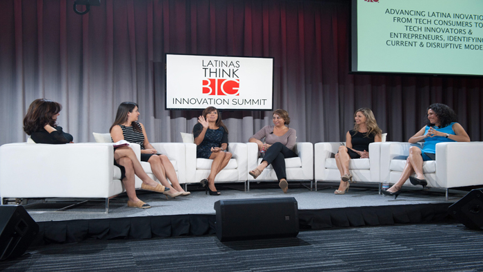 Las emprendedoras apuestan por mejores oportunidades de vida para las latinas en EE.UU. Foto: (EFE).