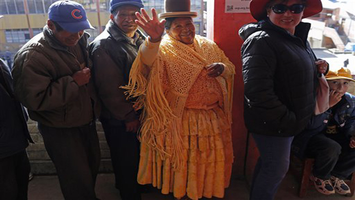 Unasur saludó participación de los bolivianos en las elecciones de su país. AP.