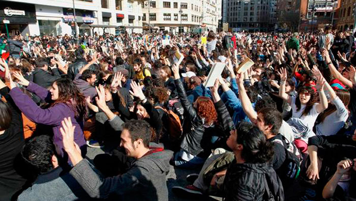 Decenas de marchas estudiantiles recorren España contra los recortes en educación. (Foto: Archivo)