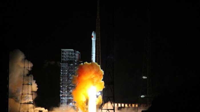 El despegue de la sonda fue todo un éxito y se encuentra rumbo al espacio (AFP)