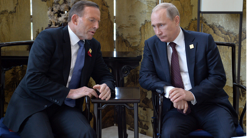 Presidente Ruso, Vladimir Putin junto al primer ministro australiano Tony Abobtt. (Foto: EFE)