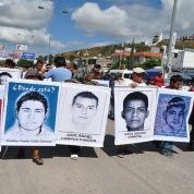Los estudiantes exigen juicio político para el presidente de México, Enrique Peña Nieto (Foto: La Jornada)