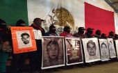 Los zapatistas calificaron de "acto criminal" la desaparición de los estudiantes normalistas. (Foto: .facebook.com/Desinformemonos)