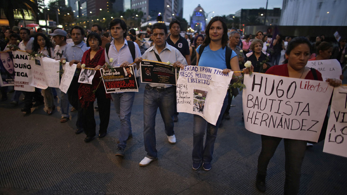 Gobierno mexicano pretende reforzar hipótesis de que normalistas fueron incinerados. (Foto: Reuters)