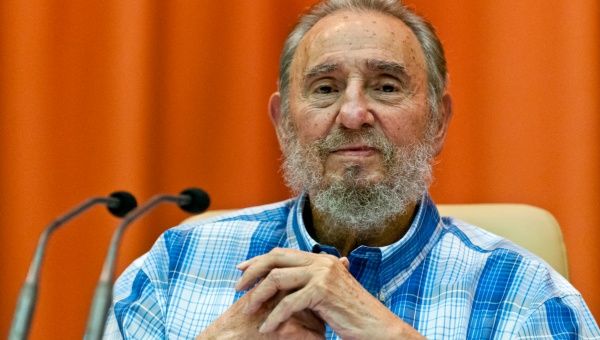 El líder de la Revolución cubana, Fidel Castro, de 88 años de edad, fue reconocido por sus “esfuerzos para resolver las crisis internacionales”.