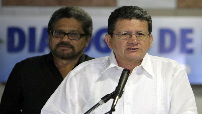 FARC rechazó declaraciones del expresidente Uribe quien arremetió contra el grupo insurgente. (Foto: EFE)