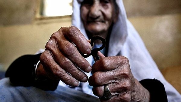 Muchas familias palestinas que huyeron de los israelíes conservan todavía las llaves de sus casas. (Foto: Archivo)