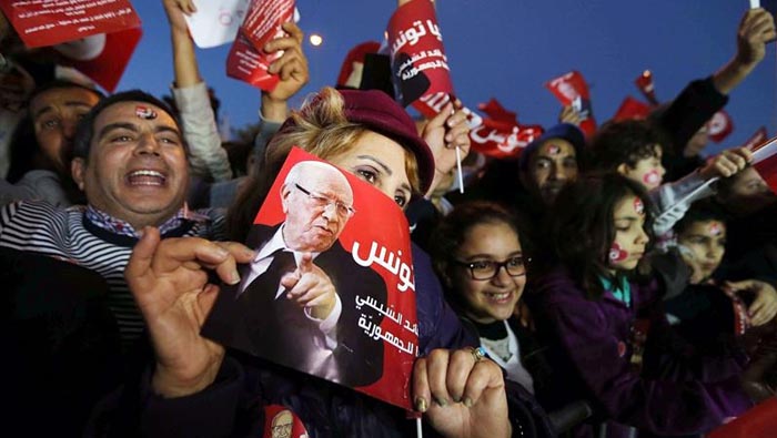 Simpatizantes de Beji Caid Essebsi celebraron la victoria.