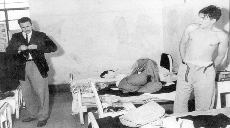 En carta enviada a sus padres en los días iniciales del mes de julio de 1956, Ernesto Guevara escribía: "Hace un tiempo, bastante tiempo ya, un joven líder cubano, me invitó a ingresar a su movimiento, movimiento que era de liberación armada de su tierra, y yo, por supuesto, acepté."
