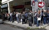 Griegos sienten desconfianza ante la inestabilidad económica que padecen desde hace seis años. (Foto: EFE)