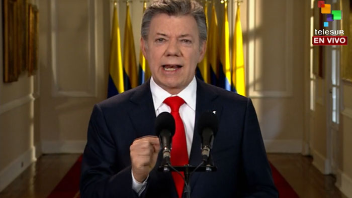 El presidente colombiano Juan Manuel Santos anunció el miércoles la discusión del cese bilateral del fuego.
