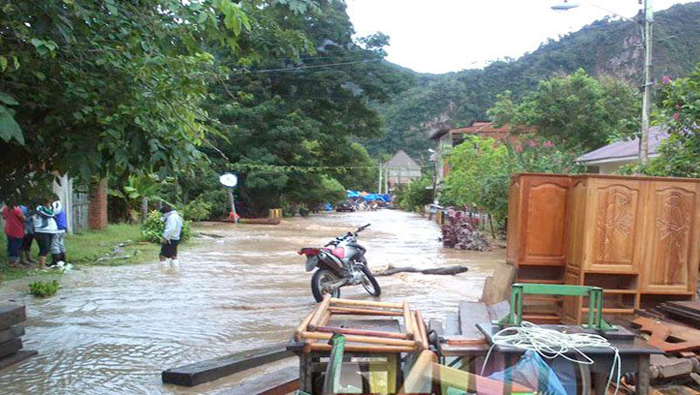 En los municipios de Guanay y Tipuani, departamento La Paz, continúa el estado de emergencia por el desborde de dos ríos.