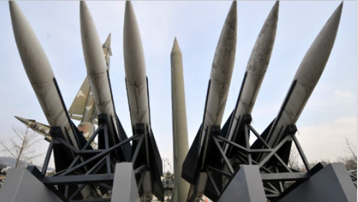 Abolir las armas nucleares - Primeros pasos útiles y no tan útiles