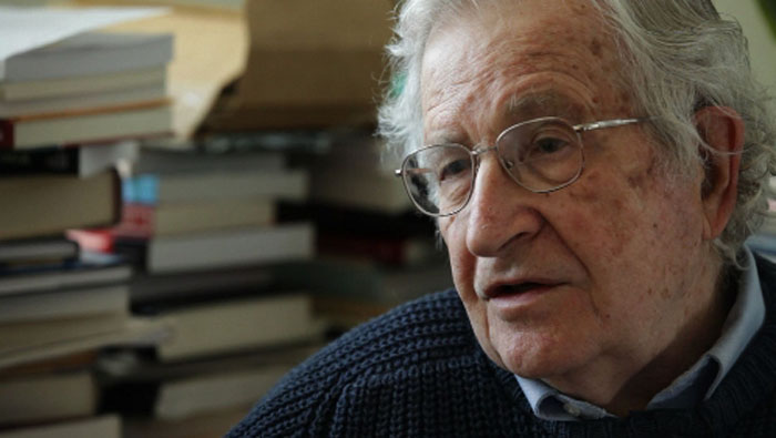 Noam Chomsky: 