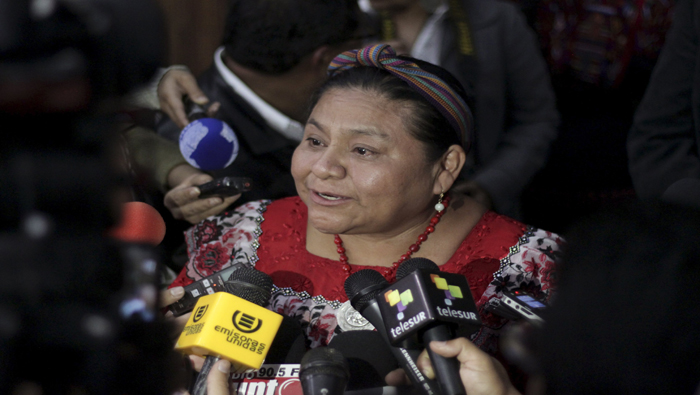 Rigoberta Menchú saluda condena contra  exjefe policial de Guatemala.