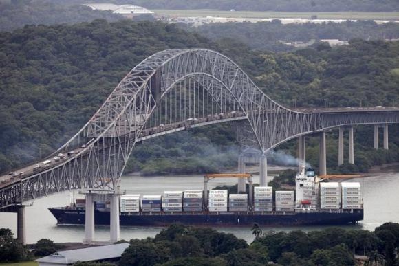 Panamá parece revivir la historia de corrupción y robo a cien años de la inauguración del Canal interoceánico por el que transita el 5 por ciento del comercio mundial