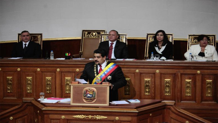 El presidente de Venezuela Nicolás Maduro ratificó políticas económicas para derrotar los planes de la derecha.