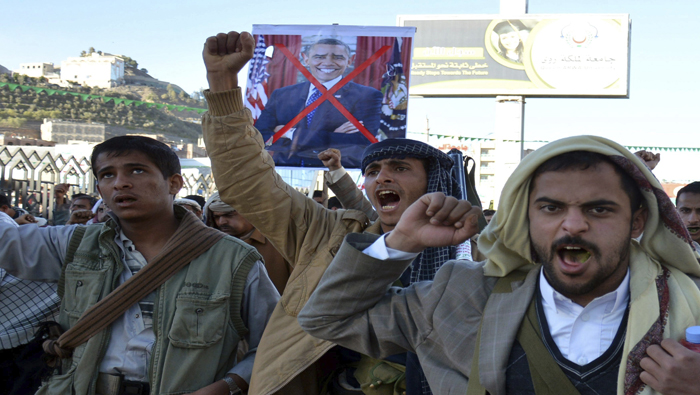 El movimiento rebelde hutí protesta contra el presidente Barack Obama en Saná.