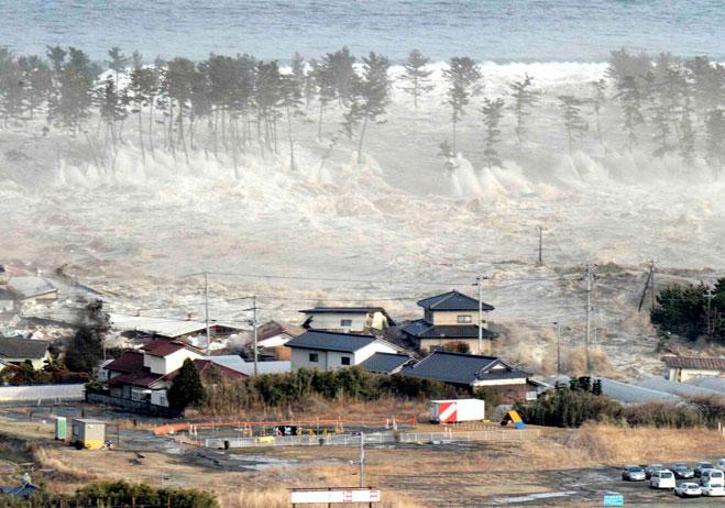 El tsunami que azotó a Japón en 2011 dejó más de 15 mil muertos.