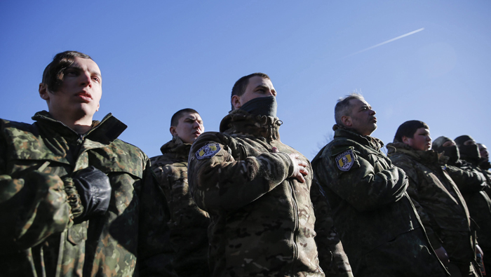 Inicia causa penal contra el Gobierno de Kiev por preparar una guerra en la región de Donbás.