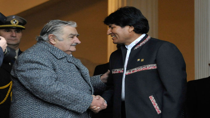 Morales y Mujica afianzaron sus relaciones diplomáticas
